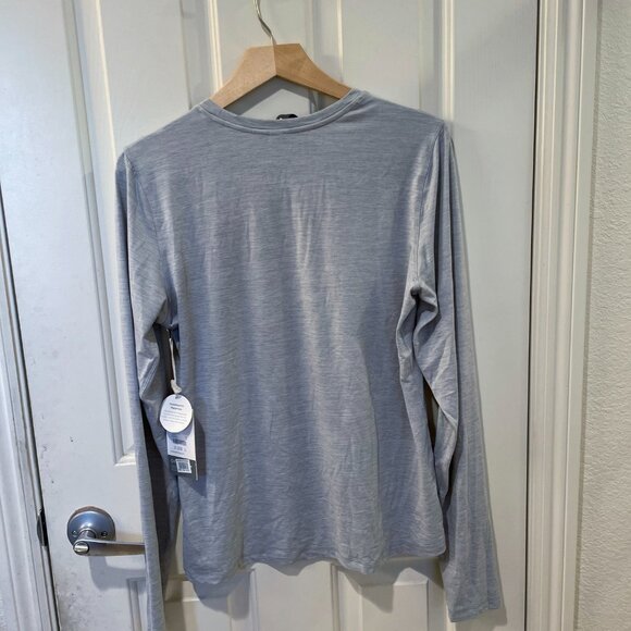 NEW Vuori Womens Long Sleeve Lux Crew Performance Tee NWT XL Platinum Heather - Picture 6 of 10